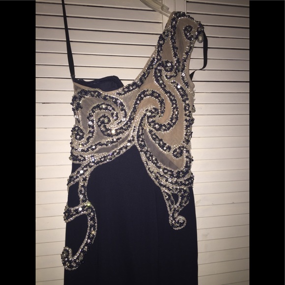 Terani couture one shoulder gown sz 0 - Picture 4 of 4